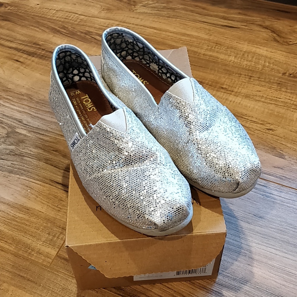 Silver Toms